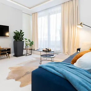 Plater Premium Apartment Warsaw